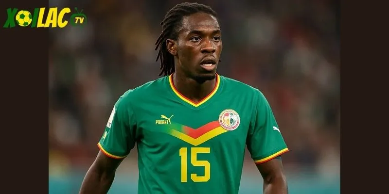 Jackson mang tốc độ và sức mạnh đến Bayern Munich. Jackson mang tốc độ và sức mạnh đến Bayern Munich.